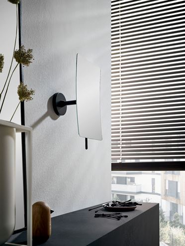 EMCO CONCEPT WHITE kosmetické zrcátko 132x208 mm, zvětšovací, matná bílá CW109413937 Obrázek - fotka