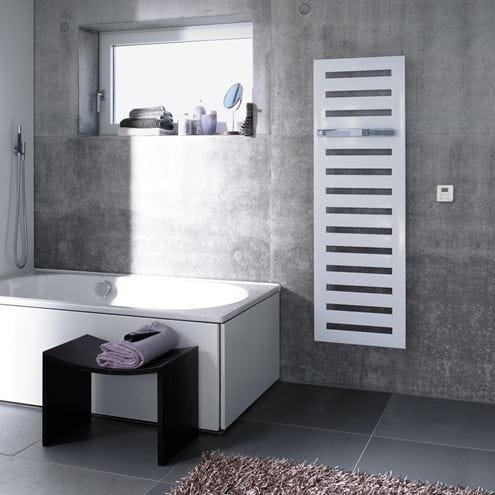 ZEHNDER METROPOLITAN BAR designový radiátor 1500/500, elektrický, s topnou tyčí, bílá RAL9016 MEPE-150-050/GD Obrázek - fotka