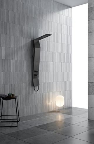 SANJET SORTE BLACK hydromasážní sprchový panel s baterií, horní sprcha, ruční sprcha, boční trysky, hadice, černá  SOPNB Obrázek - fotka