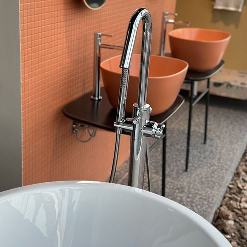VITRA ORIGIN vanová baterie na podlahu, s přepínačem, se sprchovou soupravou, chrom A42681 Obrázek - fotka