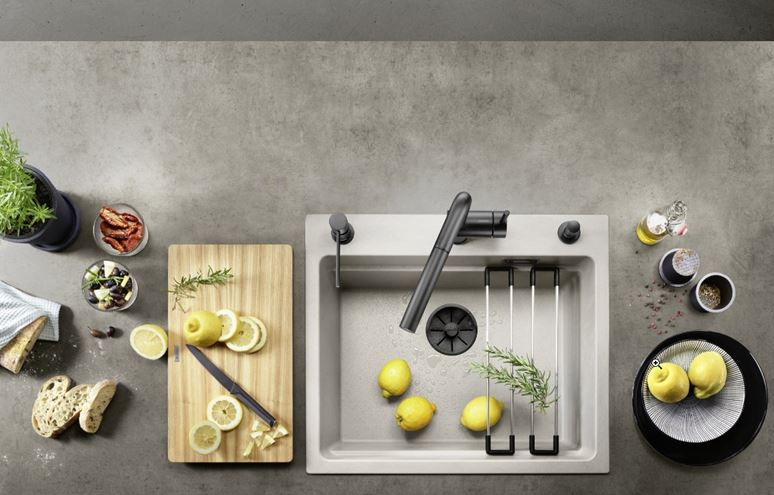 BLANCO ETAGON 6 granitový dřez 600x510 mm, otvor pro baterii, excentrické ovládání, černá 525889 Obrázek - fotka