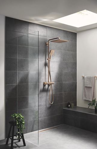 GROHE RAINSHOWER SMARTACTIVE 310 CUBE sprchový set s termostatickou baterií, horní sprcha, ruční sprcha se 3 proudy, tyč, hadice, Water Saving, warm sunset 26837DA0 Obrázek - fotka