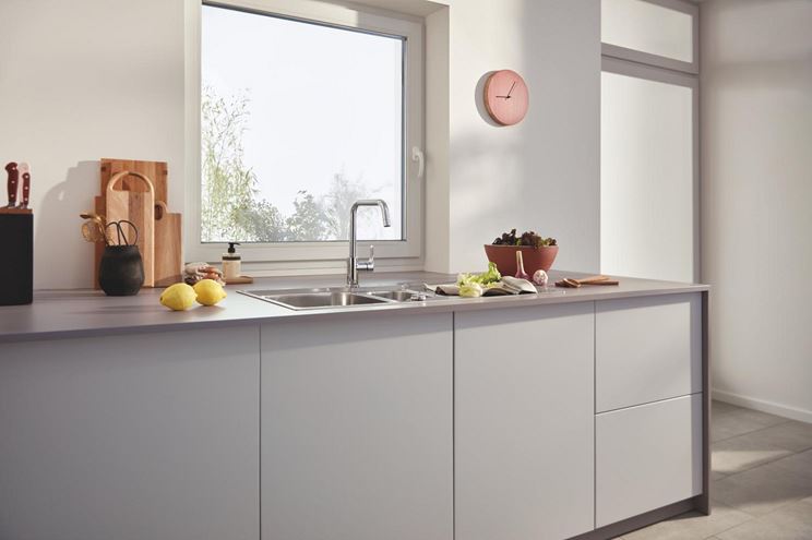 GROHE EUROSMART dřezová baterie, sklopná pod okno, chrom 30618000 Obrázek - fotka