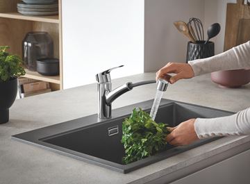 GROHE EUROSMART dřezová baterie, s vytahovací sprškou, sklopná pod okno, chrom 1012320000 Obrázek - fotka