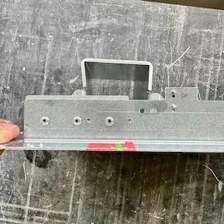 ZAVRZ revizní dvířka 400x400 mm, pod obklad, s tlačným otevíráním BK400x400 Obrázek - fotka