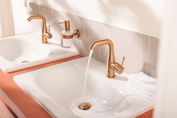 GROHE ESSENCE NEW umyvadlová stojánková baterie, s odtokovou soupravou, kartáčovaný warm sunset 24173DL1 Obrázek - fotka