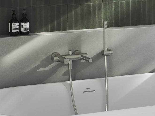 RAVAK CHROME 611.30 nástěnný otočný držák ruční sprchy, kartáčovaná nerez X07P1568 Obrázek - fotka