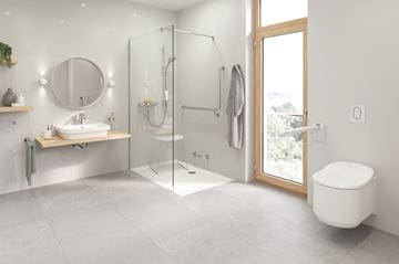 GROHE RAINSHOWER SMARTACTIVE 130 sprchová souprava 4-dílná, ruční sprcha pr. 130 mm, 3 proudy, tyč, hadice, polička, chrom 26548000 Obrázek - fotka