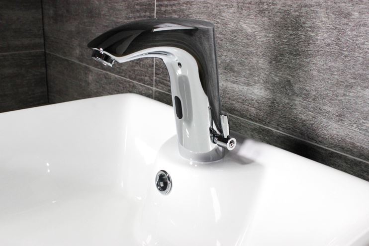 DONNER AUTOFLOW 02 umyvadlová senzorová baterie s regulací teploty, napájení z baterie, chrom 8596220009296 Obrázek - fotka