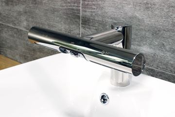 JET DRYER AIRTAP 2V1 umyvadlová senzorová baterie, s osoušečem rukou, napájení ze sítě, chrom 8596220013941 Obrázek - fotka