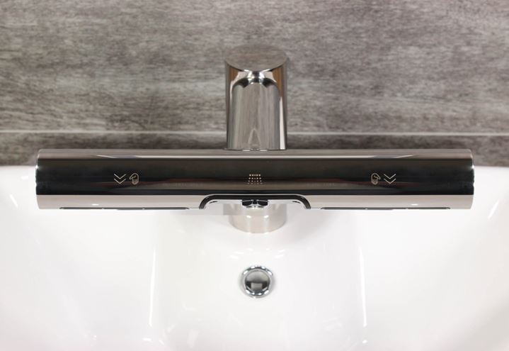 JET DRYER AIRTAP 2V1 umyvadlová senzorová baterie, s osoušečem rukou, napájení ze sítě, chrom 8596220013941 Obrázek - fotka