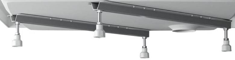 RAVAK BASE 600 univerzální nožičky 60 cm, pro vaničky LA-80 B2F0000001 Obrázek - fotka