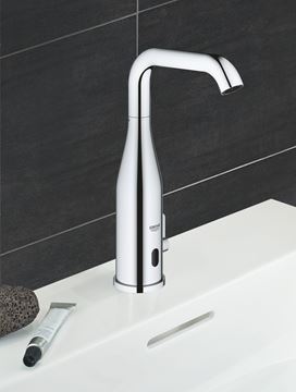 GROHE ESSENCE E umyvadlová senzorová baterie s regulací teploty, napájení z baterie, chrom 36445000 Obrázek - fotka