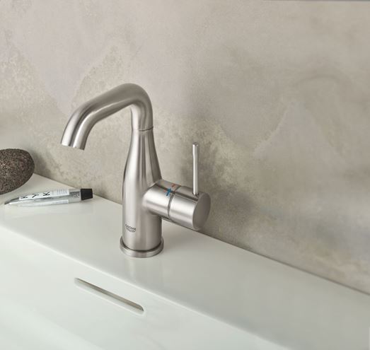 GROHE ESSENCE NEW umyvadlová stojánková baterie, s odtokovou soupravou, supersteel 23462DC1 Obrázek - fotka