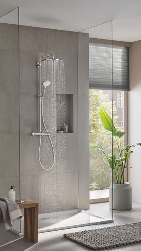 GROHE EUPHORIA SYSTEM 310 sprchový set s termostatickou baterií, horní sprcha, ruční sprcha se 3 proudy, tyč, hadice, chrom 26075001 Obrázek - fotka