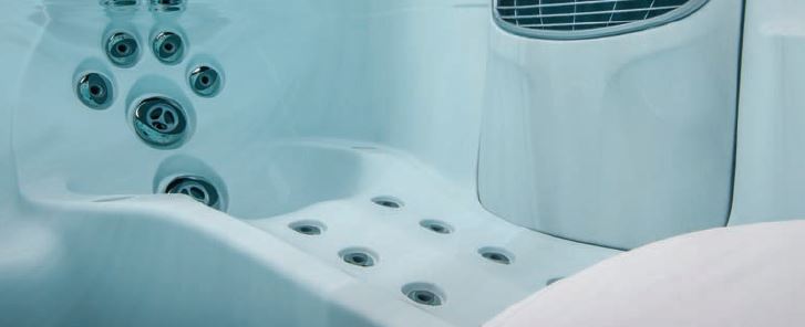 JACUZZI J-335 vířivka 214x214 cm, pro 5-6 osob, 42 trysek, s izolací SmartSeal, s termokrytem, s osvětlením, platinum/brushed grey J335+903002410 Obrázek - fotka