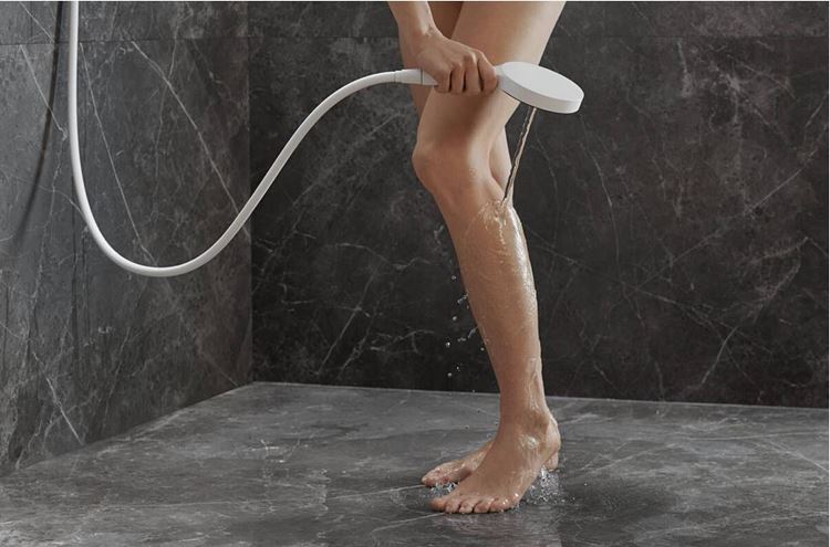 HANSGROHE RAINFINITY 130 3JET ruční sprcha pr. 130 mm, 3 proudy, kartáčovaný bronz 26864140 Obrázek - fotka