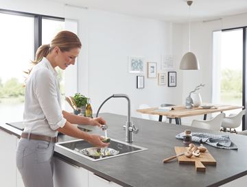 GROHE BLUE HOME dřezová elektronická baterie, s vytahovací koncovkou, s filtračním a chladícím zařízením, Bluetooth, napájení ze sítě, supersteel 31539DC0 Obrázek - fotka
