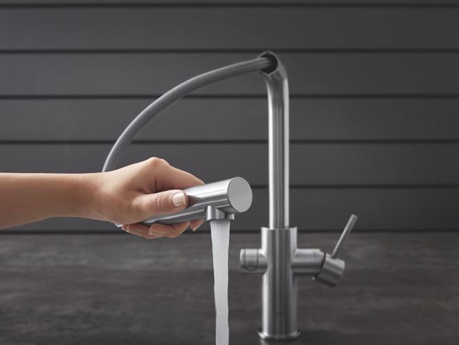 GROHE BLUE HOME dřezová elektronická baterie, s vytahovací koncovkou, s filtračním a chladícím zařízením, Bluetooth, napájení ze sítě, supersteel 31539DC0 Obrázek - fotka