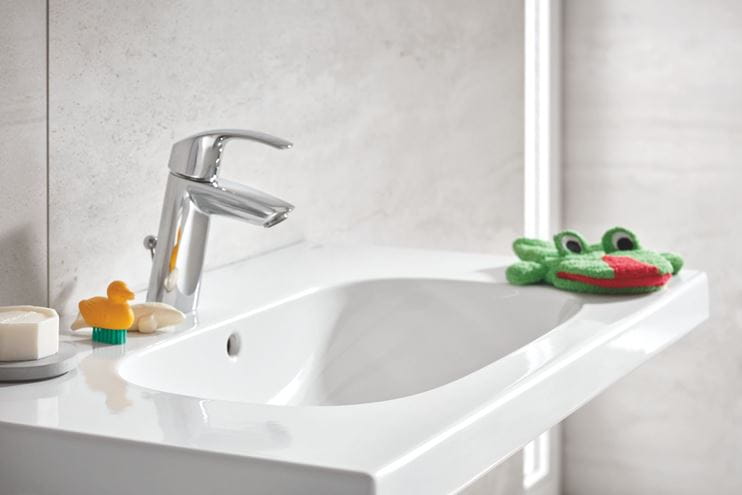 GROHE EUROSMART umyvadlová stojánková baterie, s odtokovou soupravou, chrom 23322001 Obrázek - fotka
