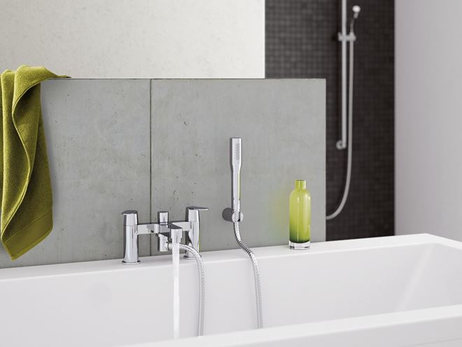 GROHE EUPHORIA COSMOPOLITAN STICK sprchová souprava 3-dílná, ruční sprcha 216 mm, hadice, držák, Water Saving, chrom 27369000 Obrázek - fotka
