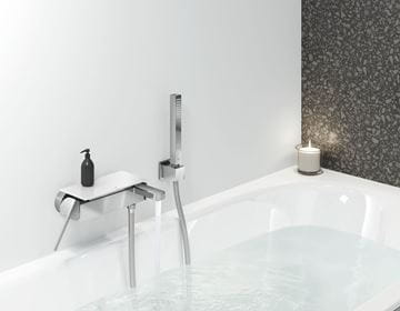 GROHE PLUS vanová nástěnná baterie, s přepínačem, se sprchovou soupravou, chrom 33547003 Obrázek - fotka