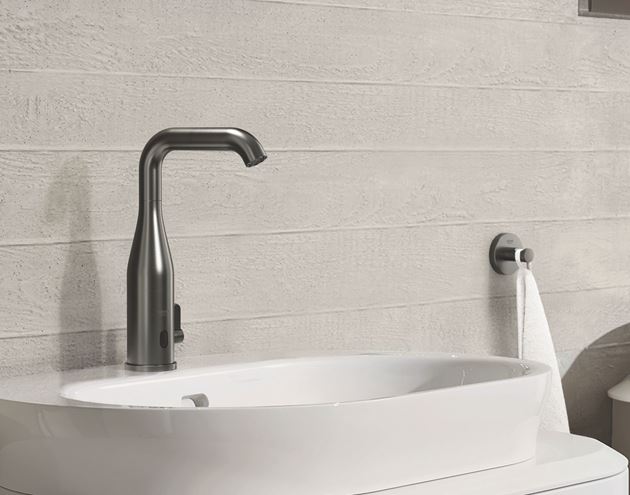 GROHE ESSENTIALS háček na ručník, kartáčovaný hard graphite 40364AL1 Obrázek - fotka