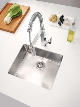 GROHE EUROCUBE dřezová baterie, s flexi ramínkem a sprškou, supersteel 31395DC0 Obrázek - fotka