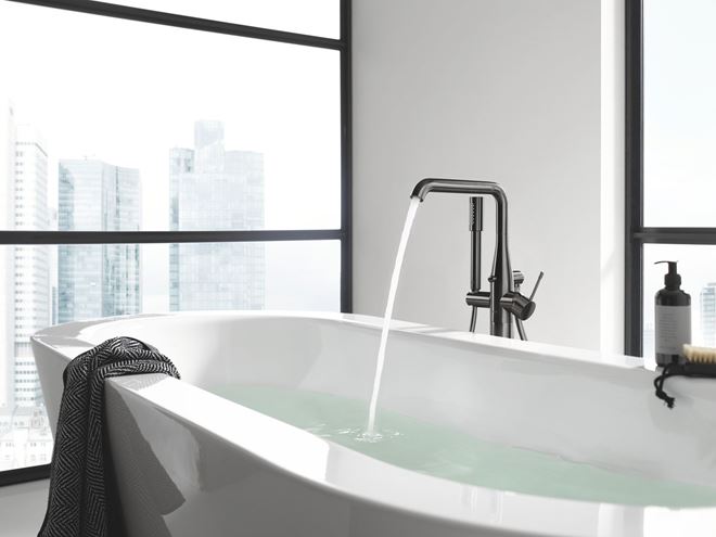 GROHE ESSENCE NEW vanová baterie na podlahu, se sprchovou soupravou, s přepínačem, kartáčovaný hard graphite 25248AL1 Obrázek - fotka