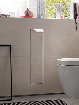 CONCEPT 300 nízká skříňka 15,3x15x80,3 cm, 1 dvířka, panty vlevo, Push-open, s držákem toaletního papíru, s WC štětkou, k obložení 015-2077 Obrázek - fotka
