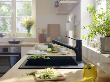 HANSGROHE ZESIS M33 dřezová baterie, s vytahovací sprškou, sBox lite, matná černá 74803670 Obrázek - fotka