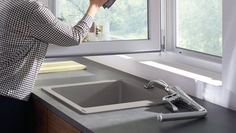HANSGROHE METRIS M71 dřezová baterie, sklopná pod okno, chrom 14823000 Obrázek - fotka