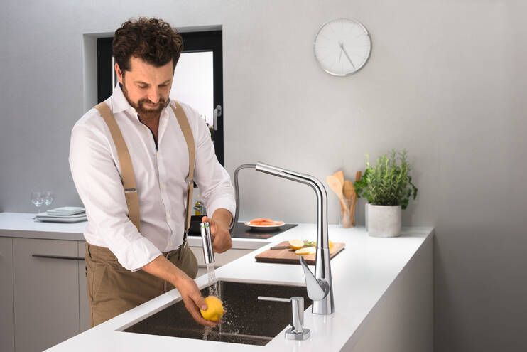 HANSGROHE METRIS SELECT M71 dřezová baterie, s vytahovací sprškou, sBox, chrom 73816000 Obrázek - fotka