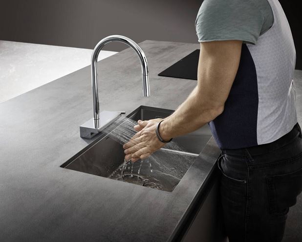 HANSGROHE AQUNO SELECT M81 dřezová baterie, s vytahovací sprškou a plochým sprchovým proudem, chrom 73837000 Obrázek - fotka