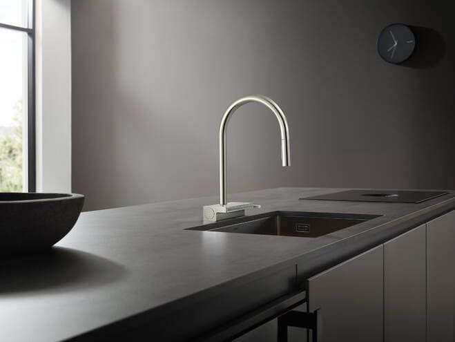 HANSGROHE AQUNO SELECT M81 dřezová baterie, s vytahovací sprškou a plochým sprchovým proudem, nerez 73837800 Obrázek - fotka