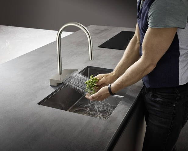 HANSGROHE AQUNO SELECT M81 dřezová baterie, s vytahovací sprškou a plochým sprchovým proudem, nerez 73837800 Obrázek - fotka