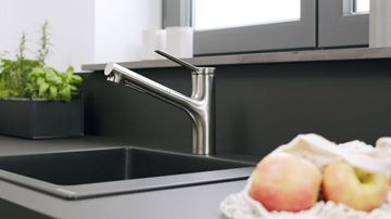 HANSGROHE ZESIS M33 dřezová baterie, s vytahovací sprškou, sBox lite, nerez 74803800 Obrázek - fotka