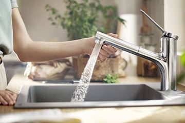 HANSGROHE ZESIS M33 dřezová baterie, s vytahovací sprškou, EcoSmart, chrom 74810000 Obrázek - fotka