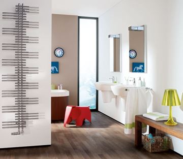 ZEHNDER YUCCA designový radiátor 1340/600, jednořadý, připojení shora/zdola, chrom YSC-130-060 Obrázek - fotka