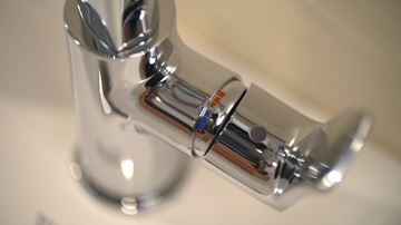 HANSGROHE METRIS umyvadlová stojánková baterie, s odtokovou soupravou, EcoSmart, chrom 31087000 Obrázek - fotka