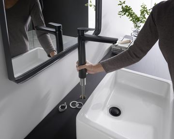 HANSGROHE TALIS E umyvadlová stojánková baterie, s odtokovou soupravou, EcoSmart, matná černá 71716670 Obrázek - fotka