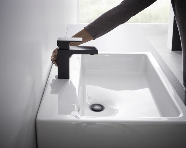 HANSGROHE VERNIS SHAPE umyvadlová stojánková baterie, s odtokovou soupravou, EcoSmart, matná černá 71561670 Obrázek - fotka