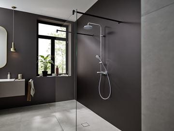 HANSGROHE VERNIS BLEND SHOWERPIPE 200 sprchový set s termostatickou baterií, horní sprcha, ruční sprcha se 2 proudy, tyč, hadice, chrom 26276000 Obrázek - fotka