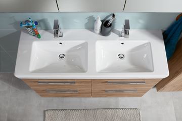 VILLEROY & BOCH VERITY DESIGN 2.0 dvojumyvadlo 130 cm, se 2 otvory pro baterie a přepadem, alpská bílá 4A94D001 Obrázek - fotka