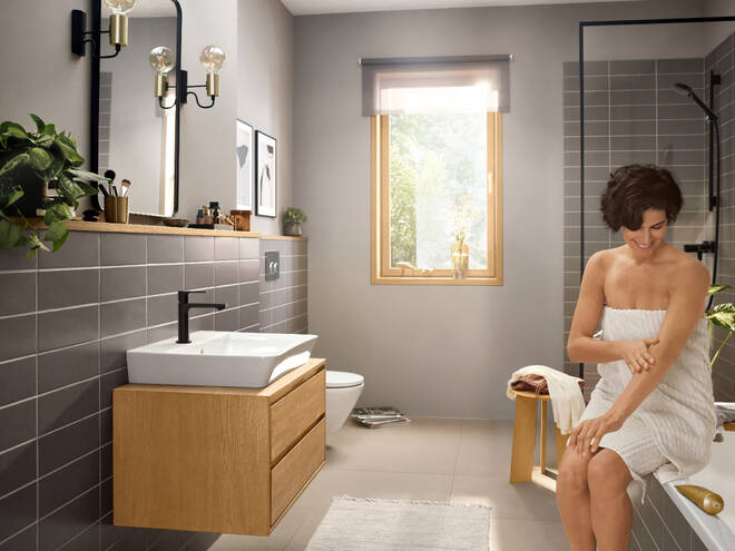 HANSGROHE REBRIS E umyvadlová stojánková baterie, CoolStart, EcoSmart, s odtokovou soupravou, matná černá 72559670 Obrázek - fotka