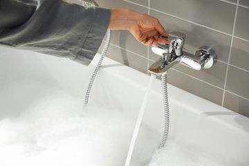HANSGROHE REBRIS E vanová nástěnná baterie, s přepínačem, chrom 72450000 Obrázek - fotka