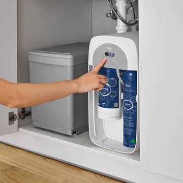 GROHE BLUE HOME dřezová elektronická baterie, s filtračním a chladícím zařízením, Bluetooth, napájení ze sítě, supersteel 31456DC1 Obrázek - fotka