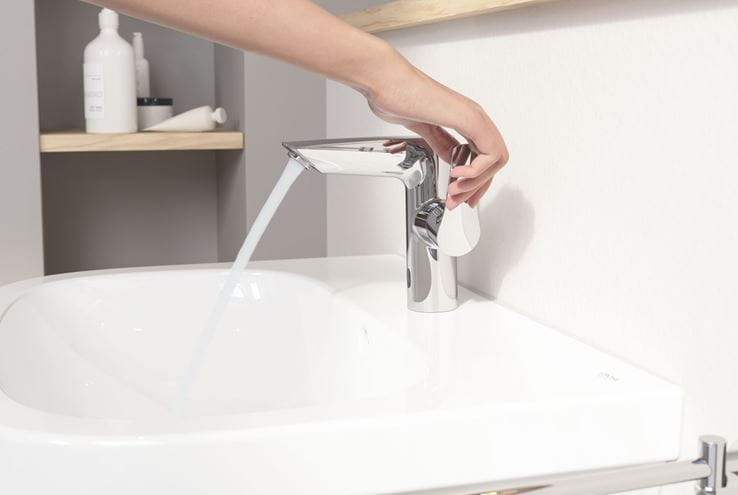 GROHE EUROSMART umyvadlová senzorové baterie, napájení z baterie, chrom 23975003 Obrázek - fotka