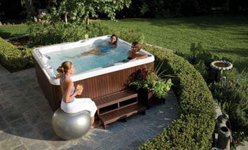 JACUZZI J-235 vířivka 213,5x213,5 cm, pro 6 osob, 35 trysek, s termokrytem, s osvětlením, platinum/roasted chestnut J235+903003210 MSF Obrázek - fotka