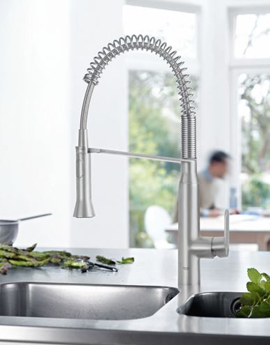 GROHE K7 dřezová baterie, s flexi ramínkem a sprškou, supersteel 31379DC0 Obrázek - fotka